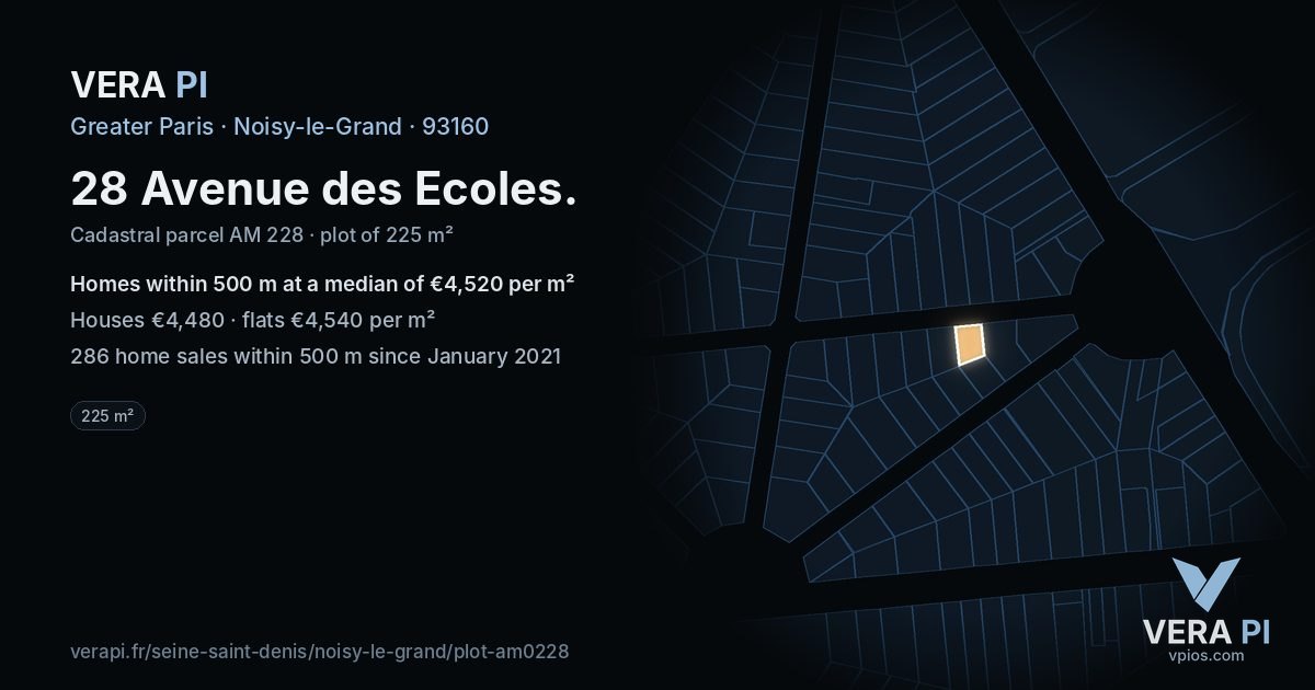 28 Avenue des Ecoles, Noisy-le-Grand at night – the plot lit, the parcels around coloured by the prices near them