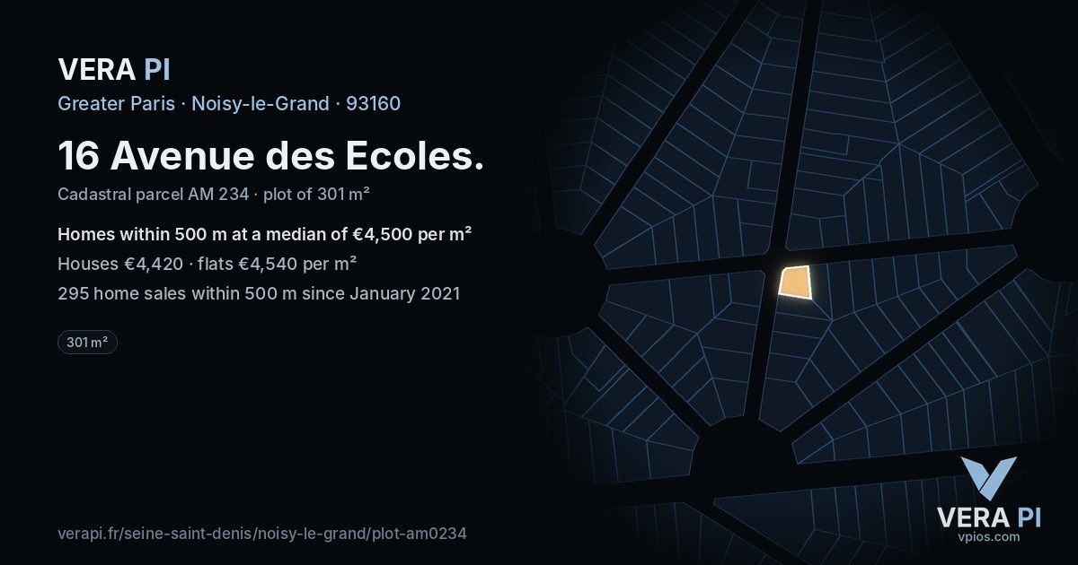16 Avenue des Ecoles, Noisy-le-Grand at night – the plot lit, the parcels around coloured by the prices near them