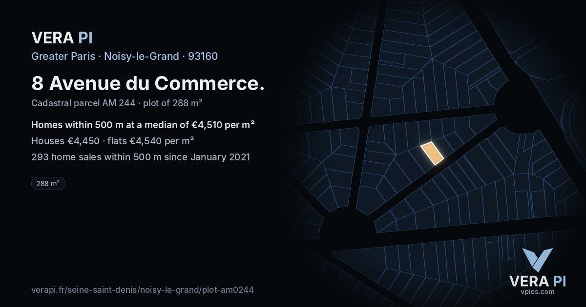 8 Avenue du Commerce, Noisy-le-Grand at night – the plot lit, the parcels around coloured by the prices near them