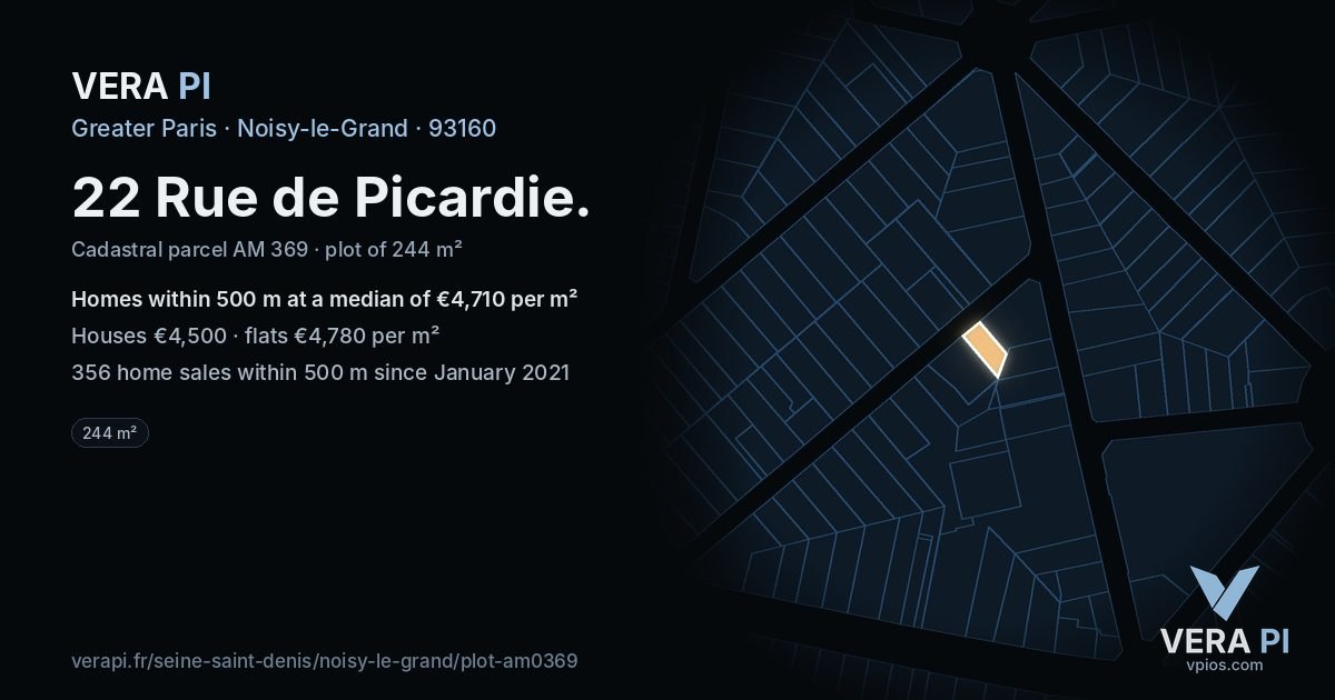 22 Rue de Picardie, Noisy-le-Grand at night – the plot lit, the parcels around coloured by the prices near them