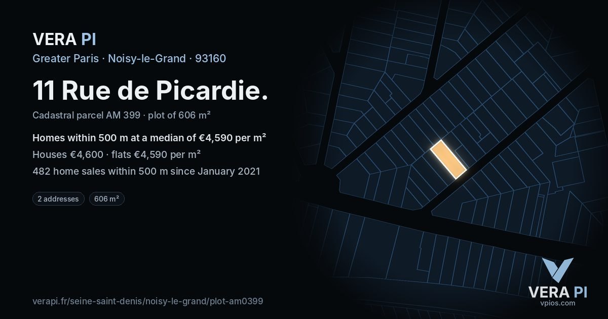 11 Rue de Picardie, Noisy-le-Grand at night – the plot lit, the parcels around coloured by the prices near them
