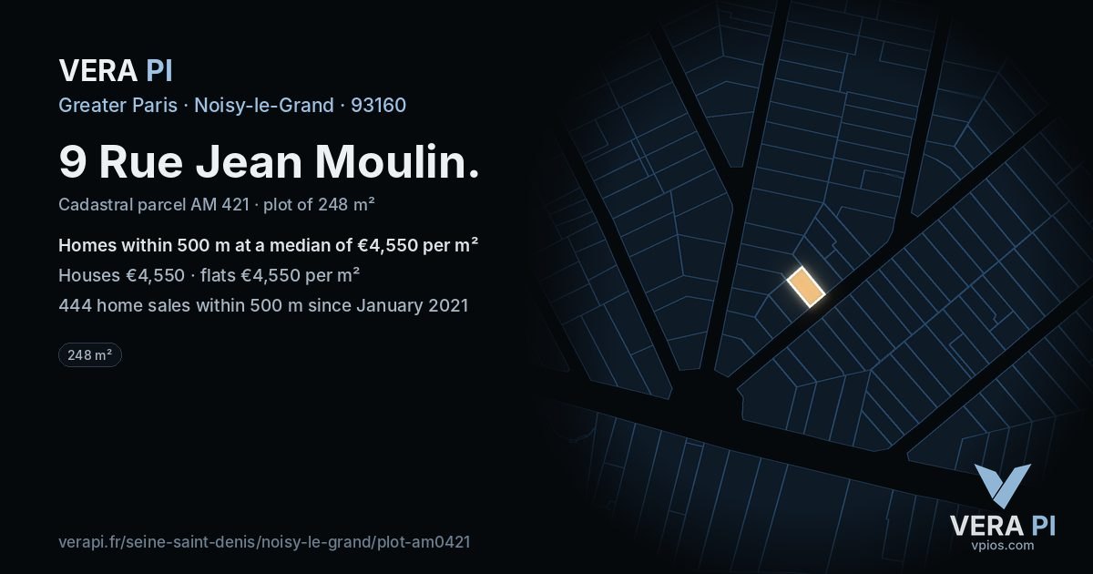 9 Rue Jean Moulin, Noisy-le-Grand at night – the plot lit, the parcels around coloured by the prices near them