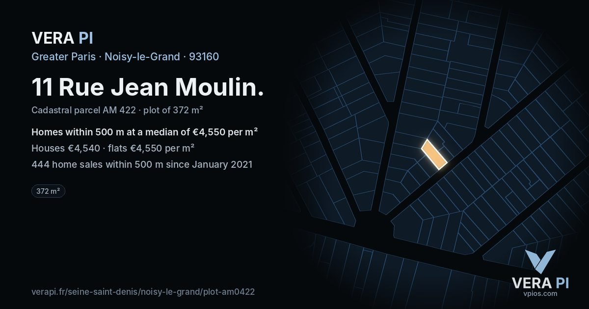 11 Rue Jean Moulin, Noisy-le-Grand at night – the plot lit, the parcels around coloured by the prices near them