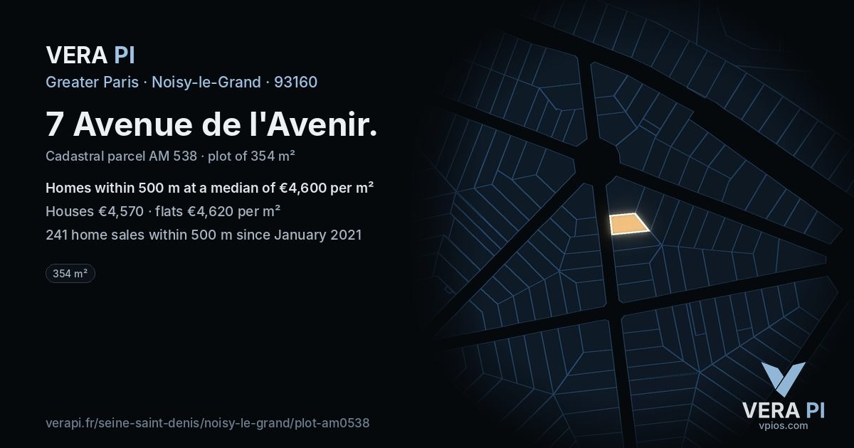 7 Avenue de l'Avenir, Noisy-le-Grand at night – the plot lit, the parcels around coloured by the prices near them