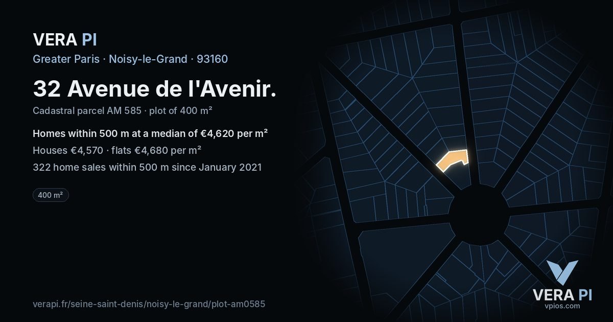 32 Avenue de l'Avenir, Noisy-le-Grand at night – the plot lit, the parcels around coloured by the prices near them