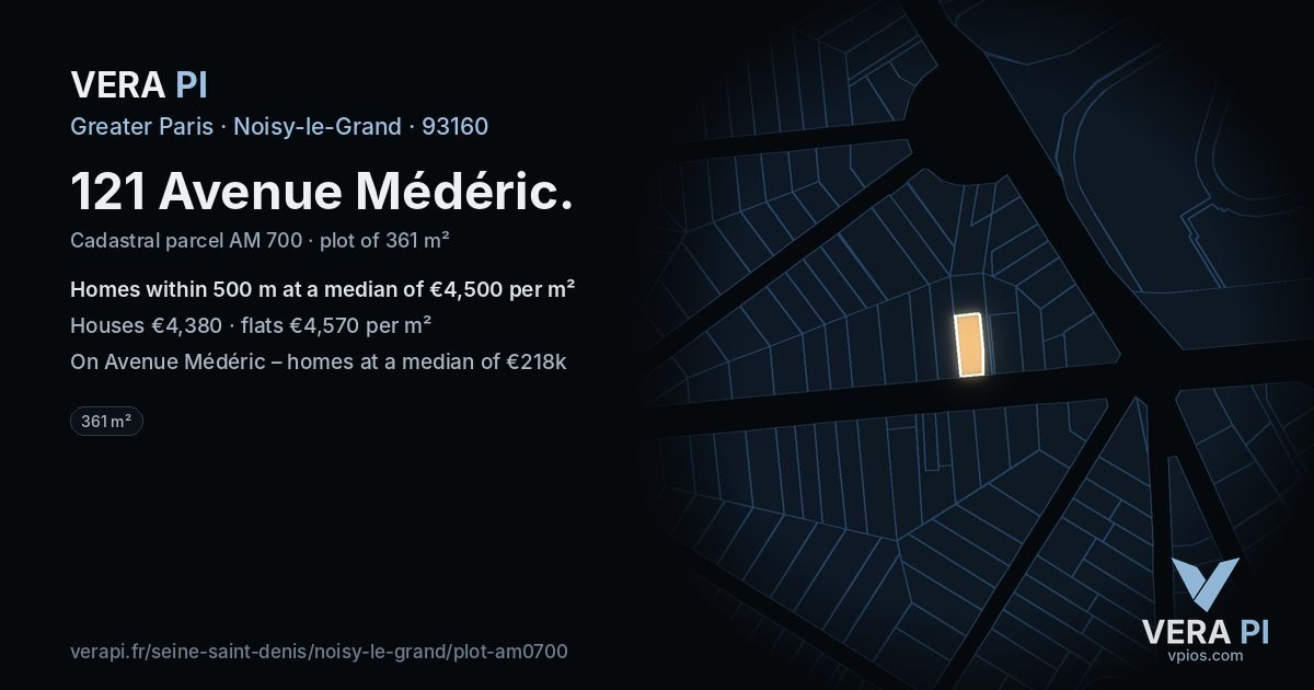 121 Avenue Médéric, Noisy-le-Grand at night – the plot lit, the parcels around coloured by the prices near them