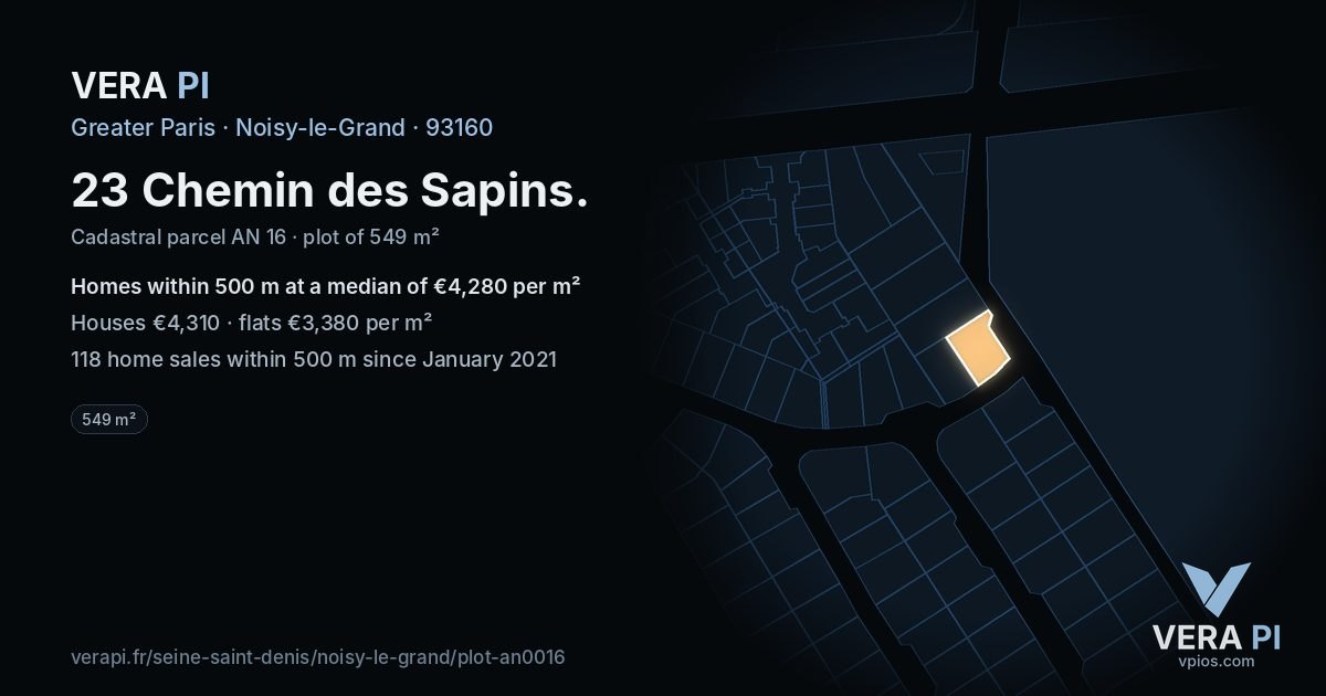 23 Chemin des Sapins, Noisy-le-Grand at night – the plot lit, the parcels around coloured by the prices near them