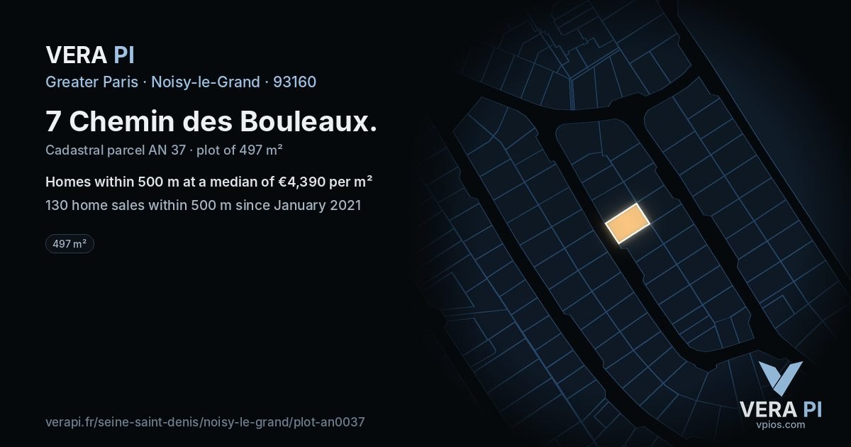 7 Chemin des Bouleaux, Noisy-le-Grand at night – the plot lit, the parcels around coloured by the prices near them
