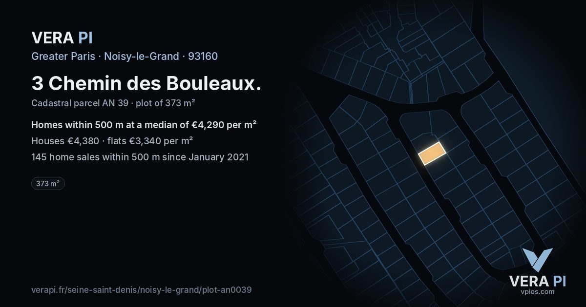 3 Chemin des Bouleaux, Noisy-le-Grand at night – the plot lit, the parcels around coloured by the prices near them