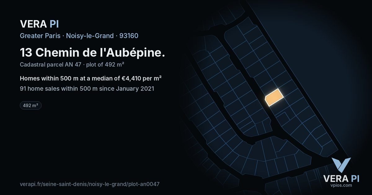 13 Chemin de l'Aubépine, Noisy-le-Grand at night – the plot lit, the parcels around coloured by the prices near them