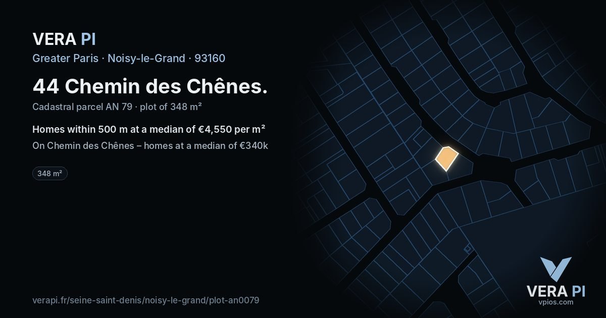 44 Chemin des Chênes, Noisy-le-Grand at night – the plot lit, the parcels around coloured by the prices near them