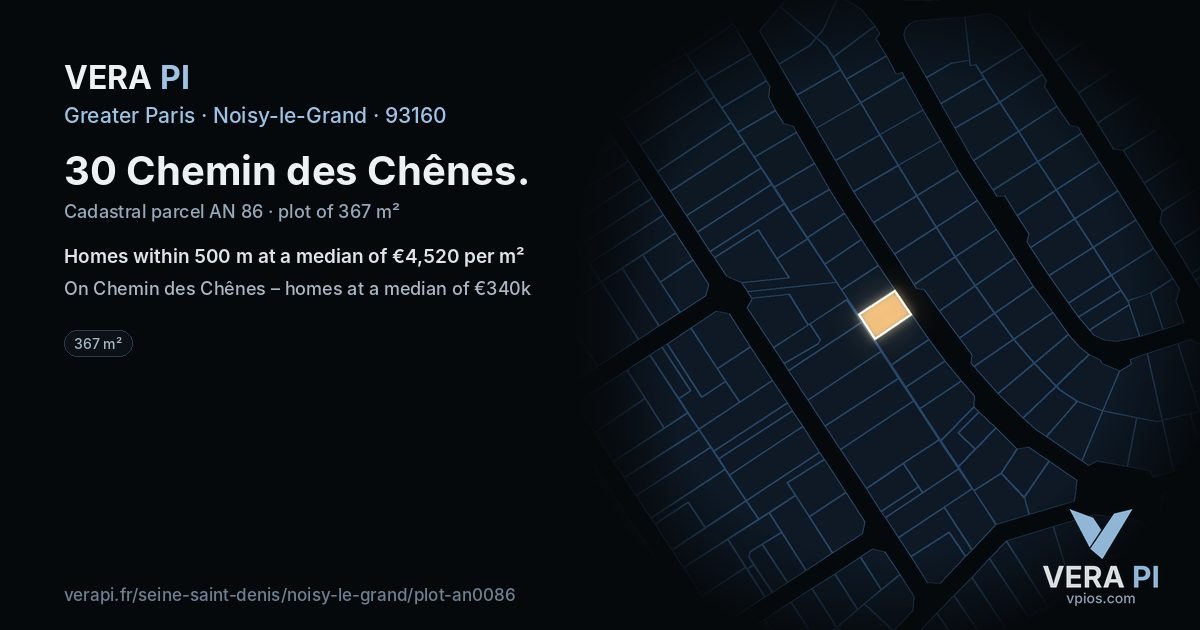 30 Chemin des Chênes, Noisy-le-Grand at night – the plot lit, the parcels around coloured by the prices near them