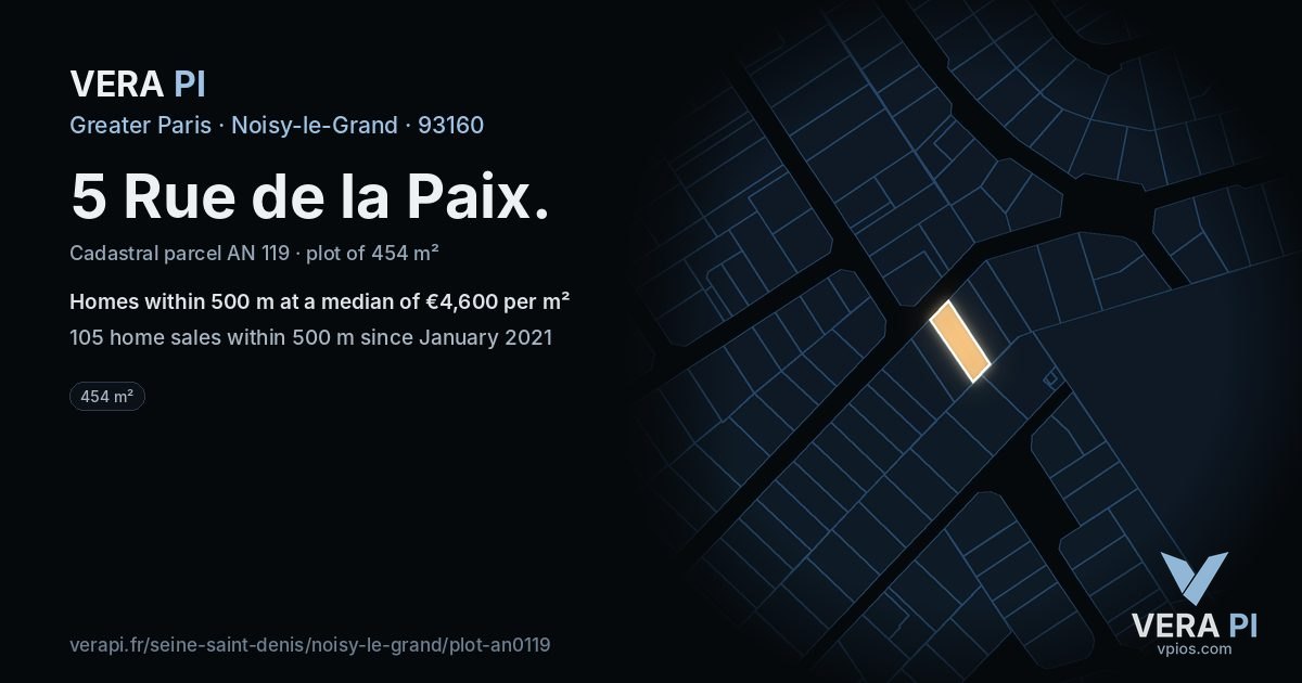 5 Rue de la Paix, Noisy-le-Grand at night – the plot lit, the parcels around coloured by the prices near them