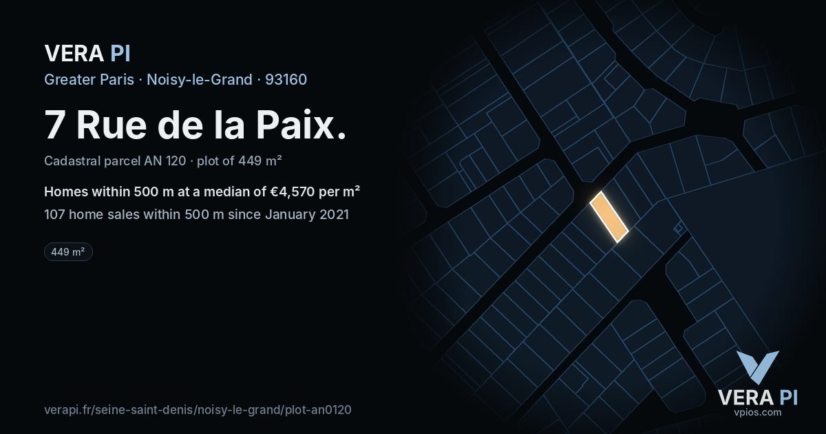 7 Rue de la Paix, Noisy-le-Grand at night – the plot lit, the parcels around coloured by the prices near them
