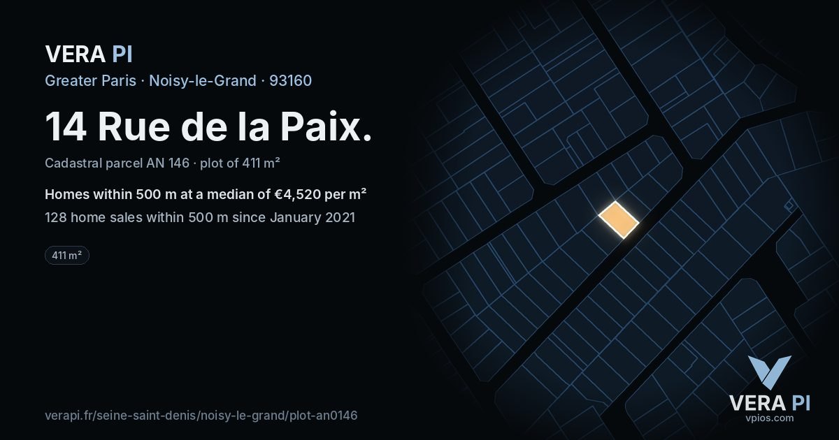 14 Rue de la Paix, Noisy-le-Grand at night – the plot lit, the parcels around coloured by the prices near them