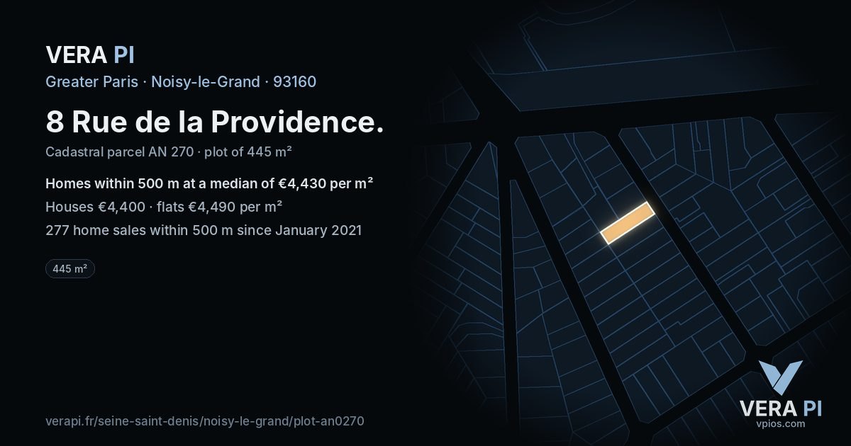8 Rue de la Providence, Noisy-le-Grand at night – the plot lit, the parcels around coloured by the prices near them