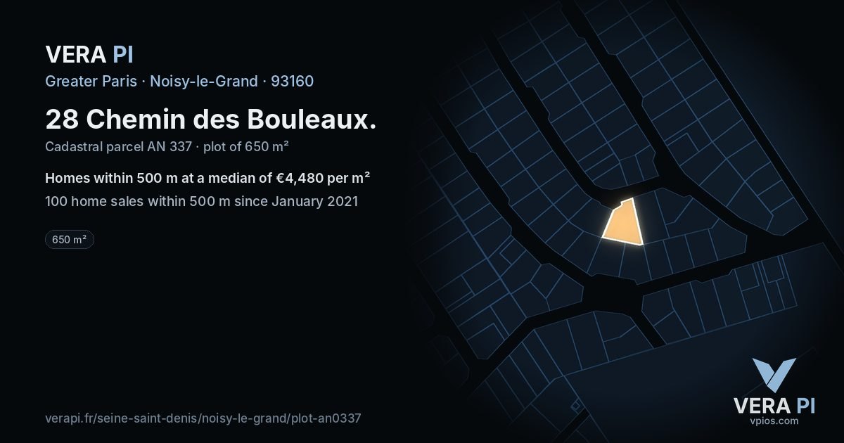 28 Chemin des Bouleaux, Noisy-le-Grand at night – the plot lit, the parcels around coloured by the prices near them