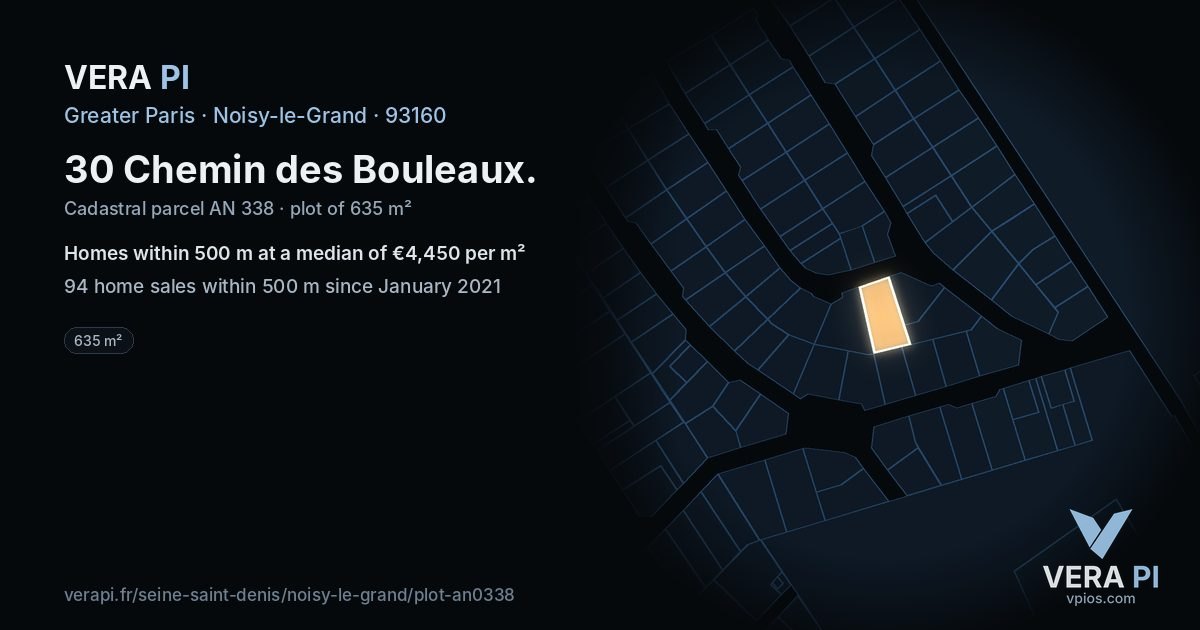 30 Chemin des Bouleaux, Noisy-le-Grand at night – the plot lit, the parcels around coloured by the prices near them