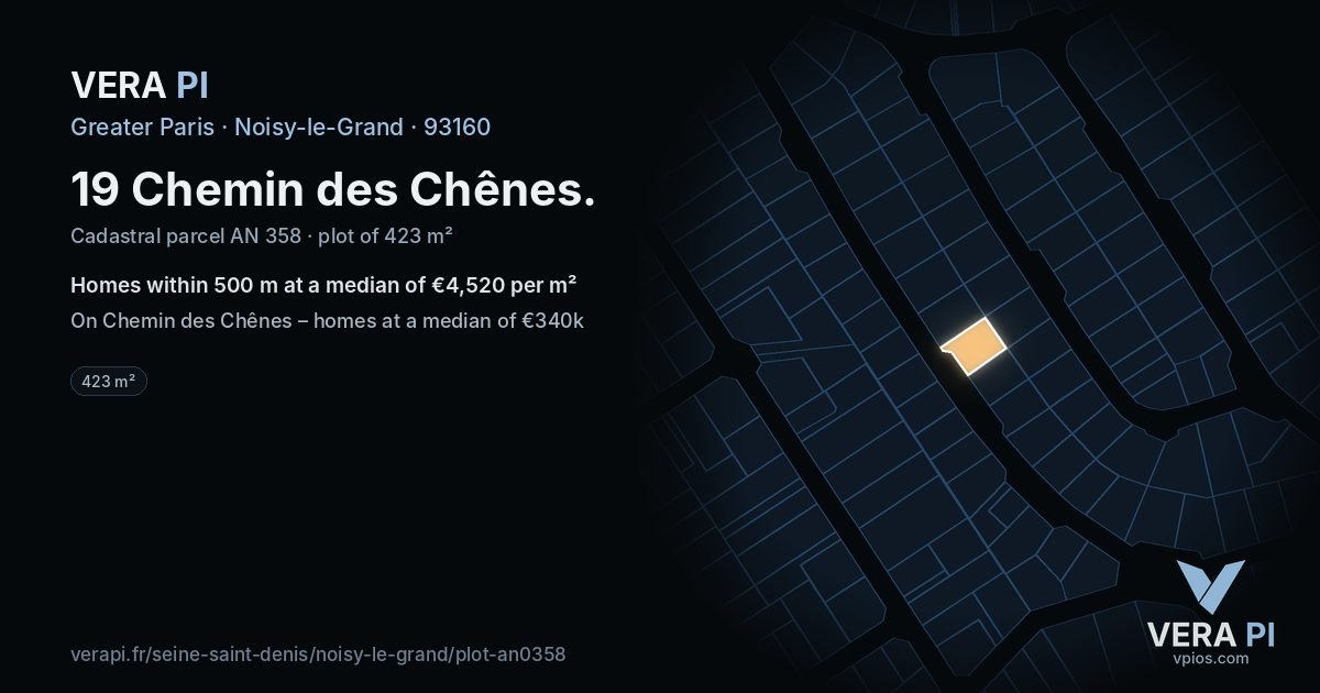 19 Chemin des Chênes, Noisy-le-Grand at night – the plot lit, the parcels around coloured by the prices near them