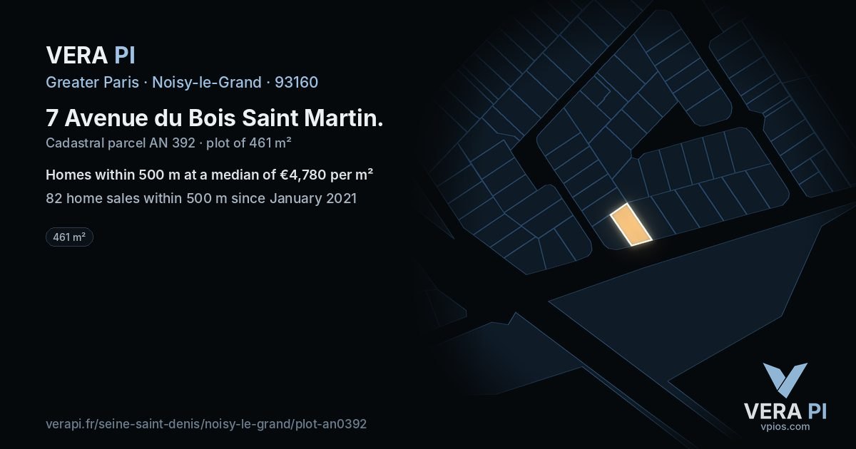 7 Avenue du Bois Saint Martin, Noisy-le-Grand at night – the plot lit, the parcels around coloured by the prices near them