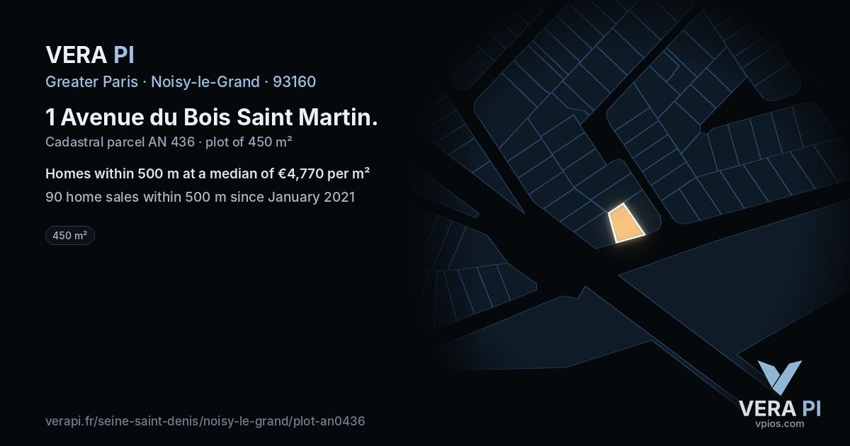 1 Avenue du Bois Saint Martin, Noisy-le-Grand at night – the plot lit, the parcels around coloured by the prices near them