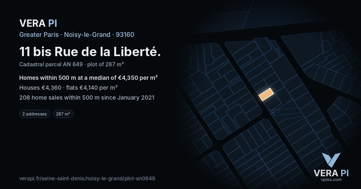 11 bis Rue de la Liberté, Noisy-le-Grand at night – the plot lit, the parcels around coloured by the prices near them