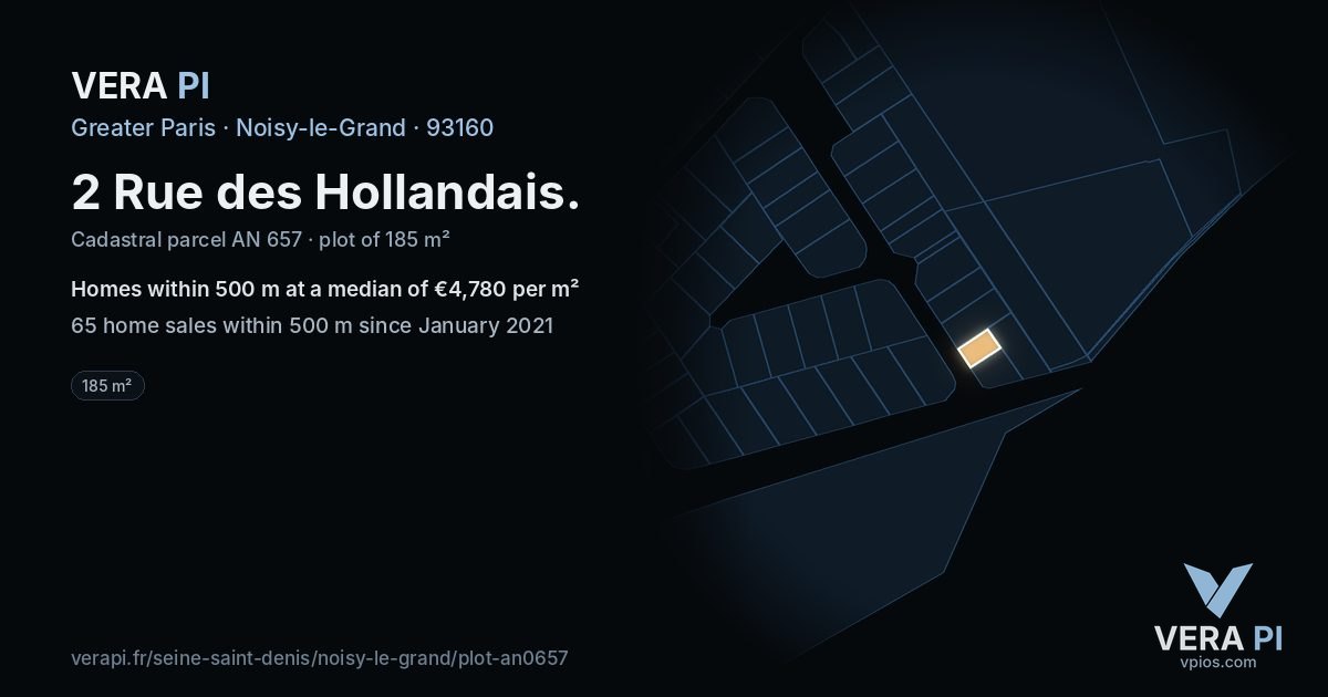 2 Rue des Hollandais, Noisy-le-Grand at night – the plot lit, the parcels around coloured by the prices near them