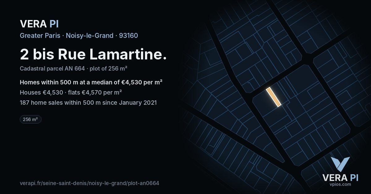2 bis Rue Lamartine, Noisy-le-Grand at night – the plot lit, the parcels around coloured by the prices near them