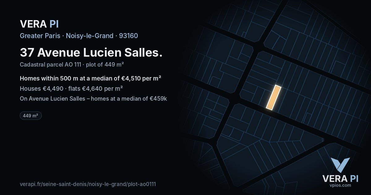 37 Avenue Lucien Salles, Noisy-le-Grand at night – the plot lit, the parcels around coloured by the prices near them