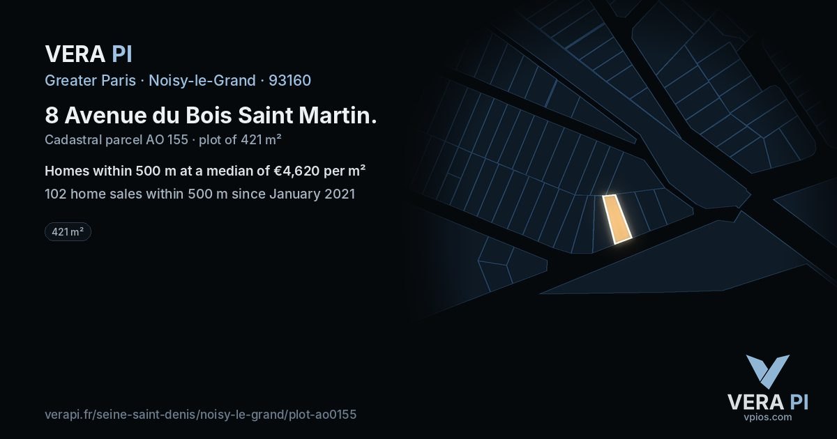 8 Avenue du Bois Saint Martin, Noisy-le-Grand at night – the plot lit, the parcels around coloured by the prices near them
