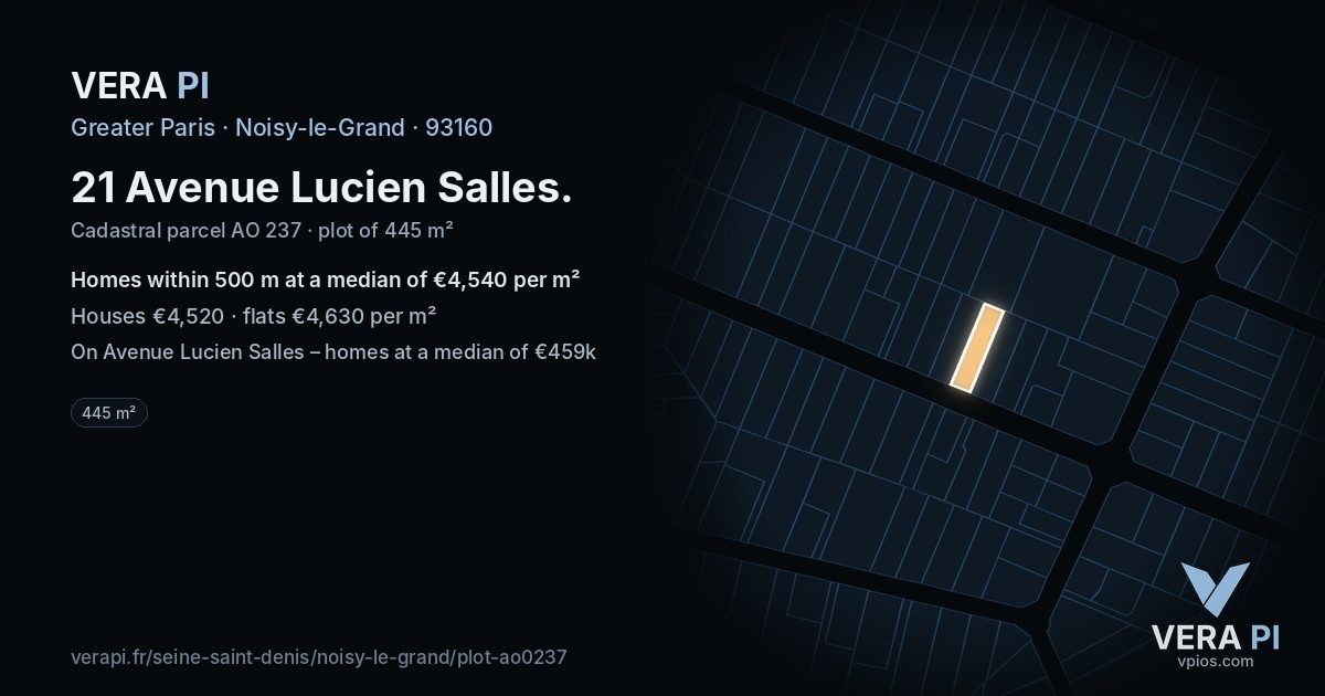 21 Avenue Lucien Salles, Noisy-le-Grand at night – the plot lit, the parcels around coloured by the prices near them