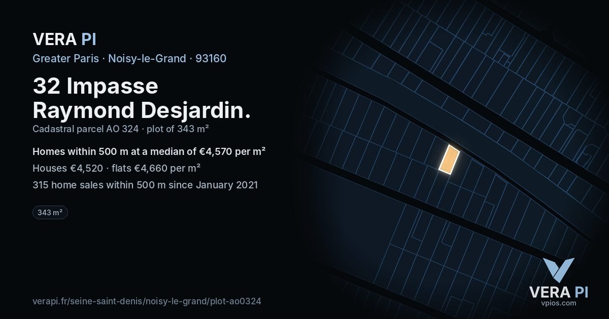 32 Impasse Raymond Desjardin, Noisy-le-Grand at night – the plot lit, the parcels around coloured by the prices near them