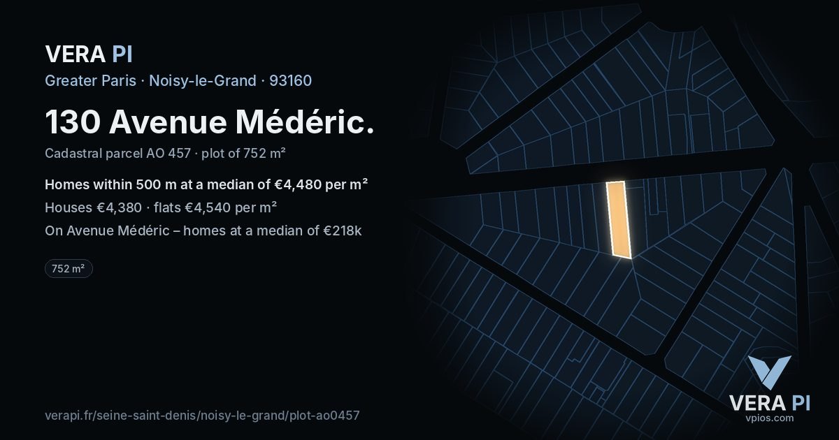 130 Avenue Médéric, Noisy-le-Grand at night – the plot lit, the parcels around coloured by the prices near them