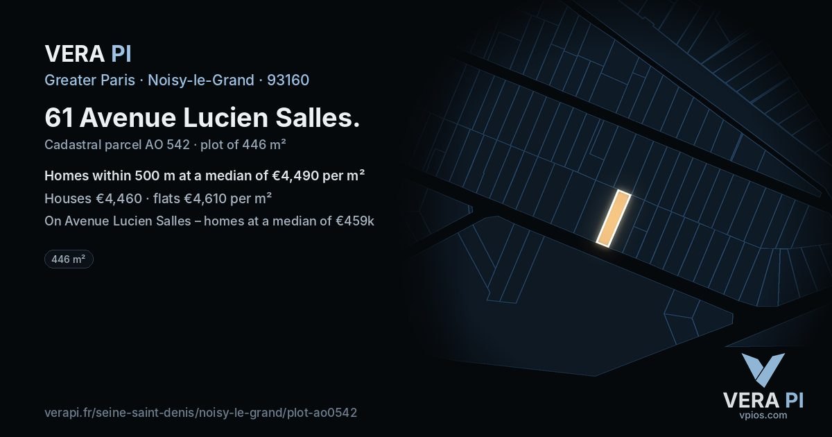 61 Avenue Lucien Salles, Noisy-le-Grand at night – the plot lit, the parcels around coloured by the prices near them