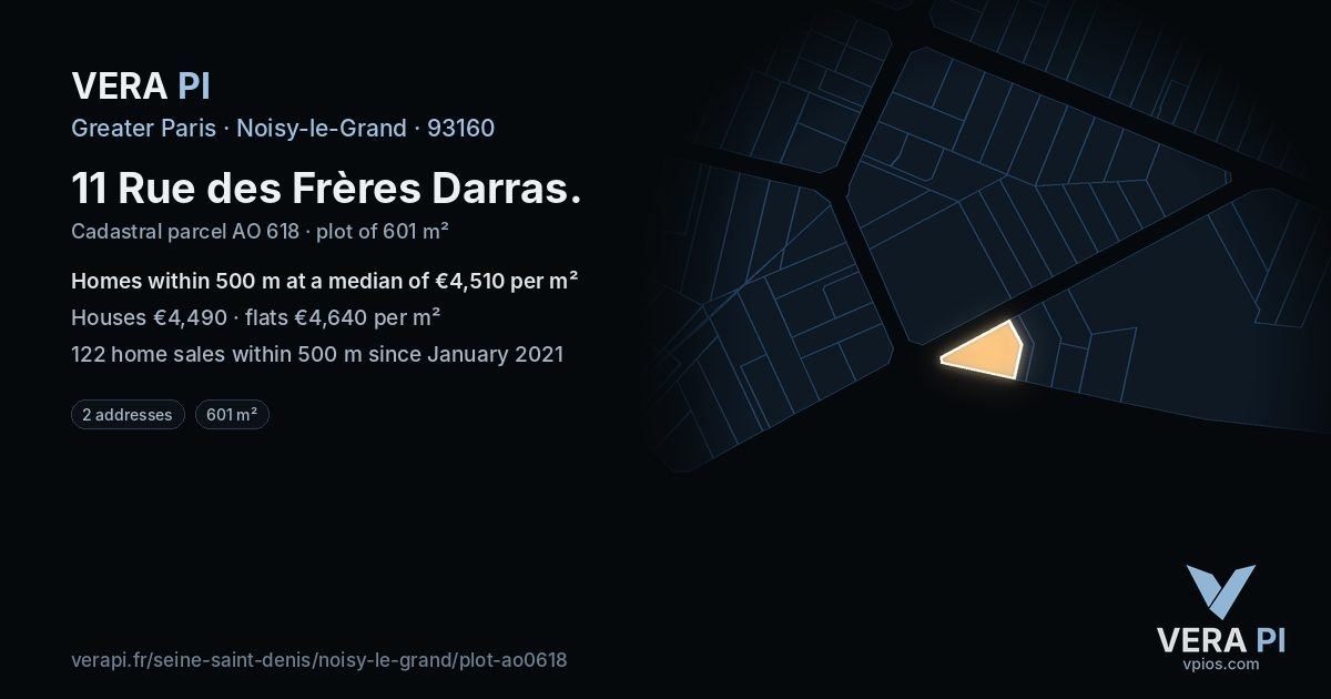 11 Rue des Frères Darras, Noisy-le-Grand at night – the plot lit, the parcels around coloured by the prices near them