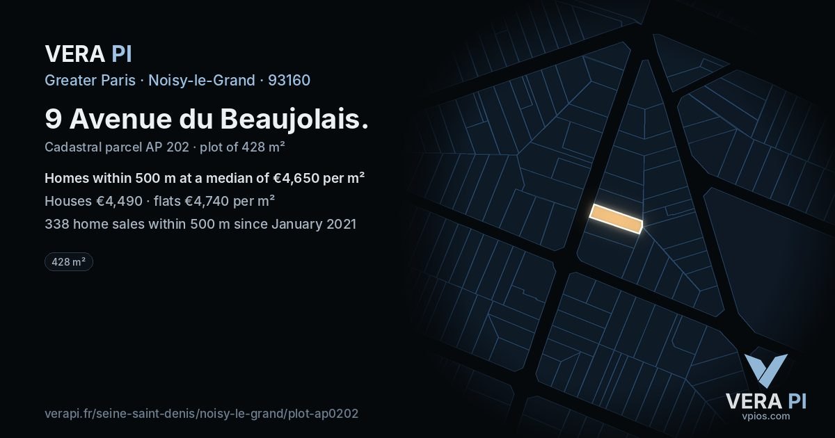 9 Avenue du Beaujolais, Noisy-le-Grand at night – the plot lit, the parcels around coloured by the prices near them