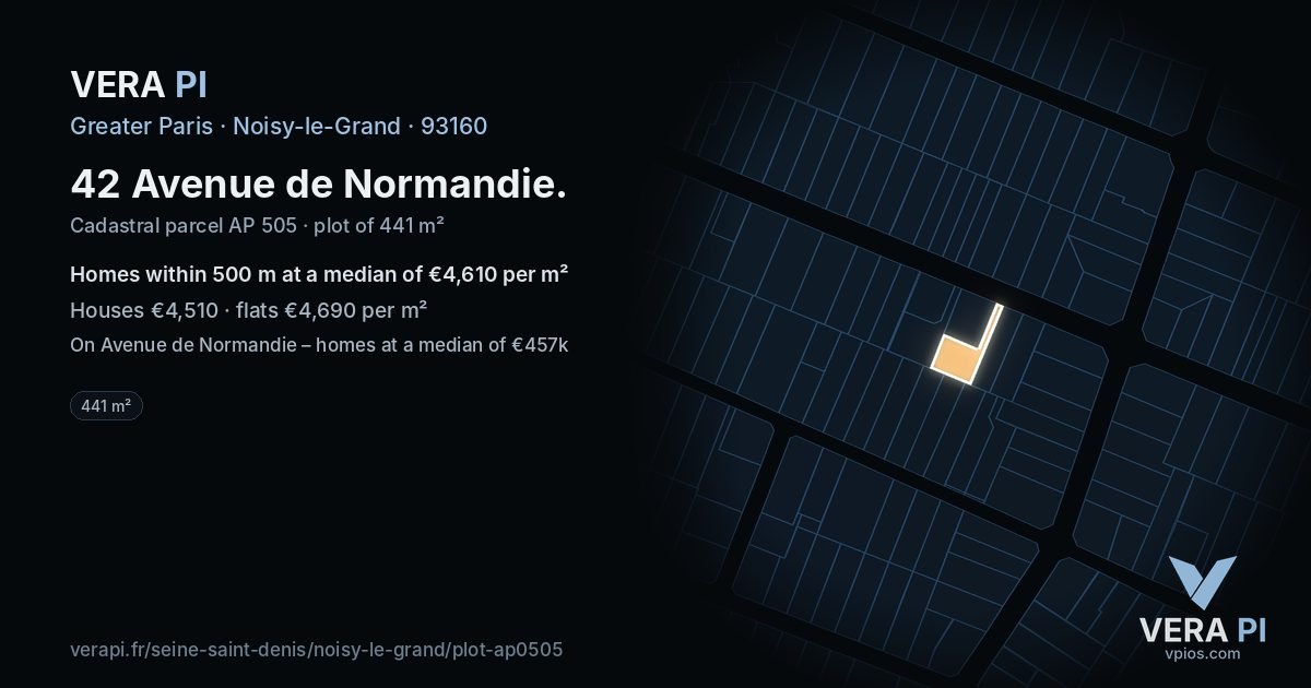 42 Avenue de Normandie, Noisy-le-Grand at night – the plot lit, the parcels around coloured by the prices near them