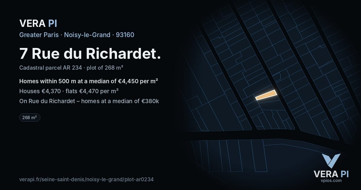 7 Rue du Richardet, Noisy-le-Grand at night – the plot lit, the parcels around coloured by the prices near them