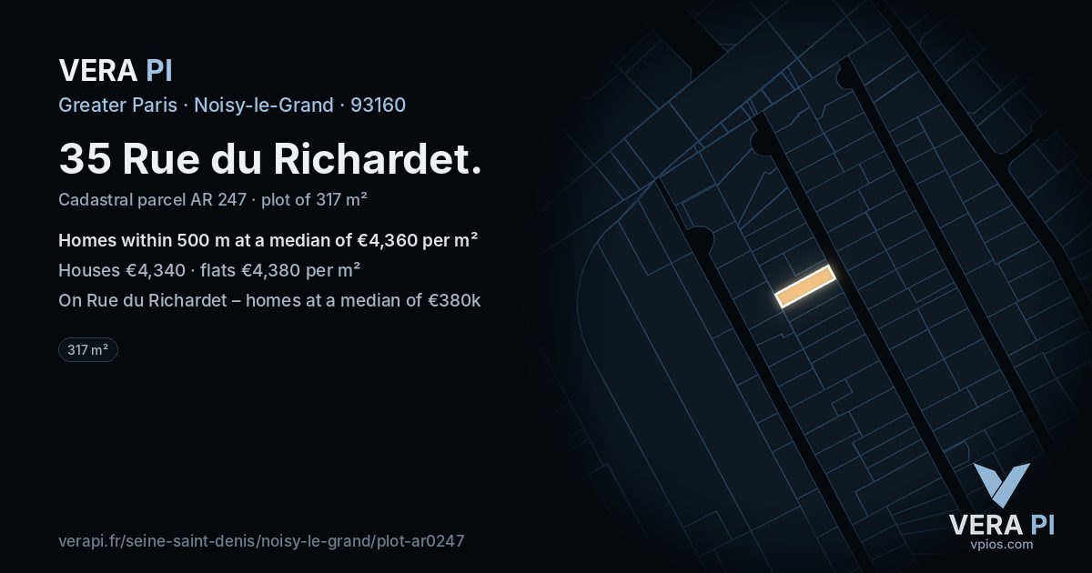 35 Rue du Richardet, Noisy-le-Grand at night – the plot lit, the parcels around coloured by the prices near them