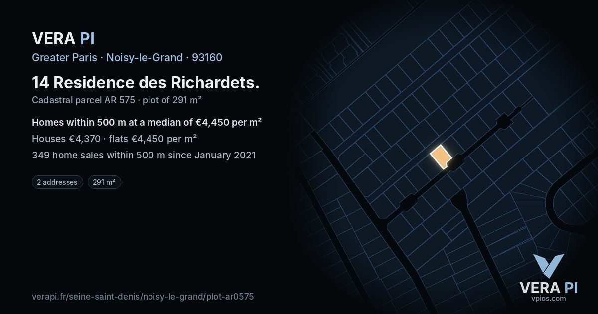 14 Residence des Richardets, Noisy-le-Grand at night – the plot lit, the parcels around coloured by the prices near them