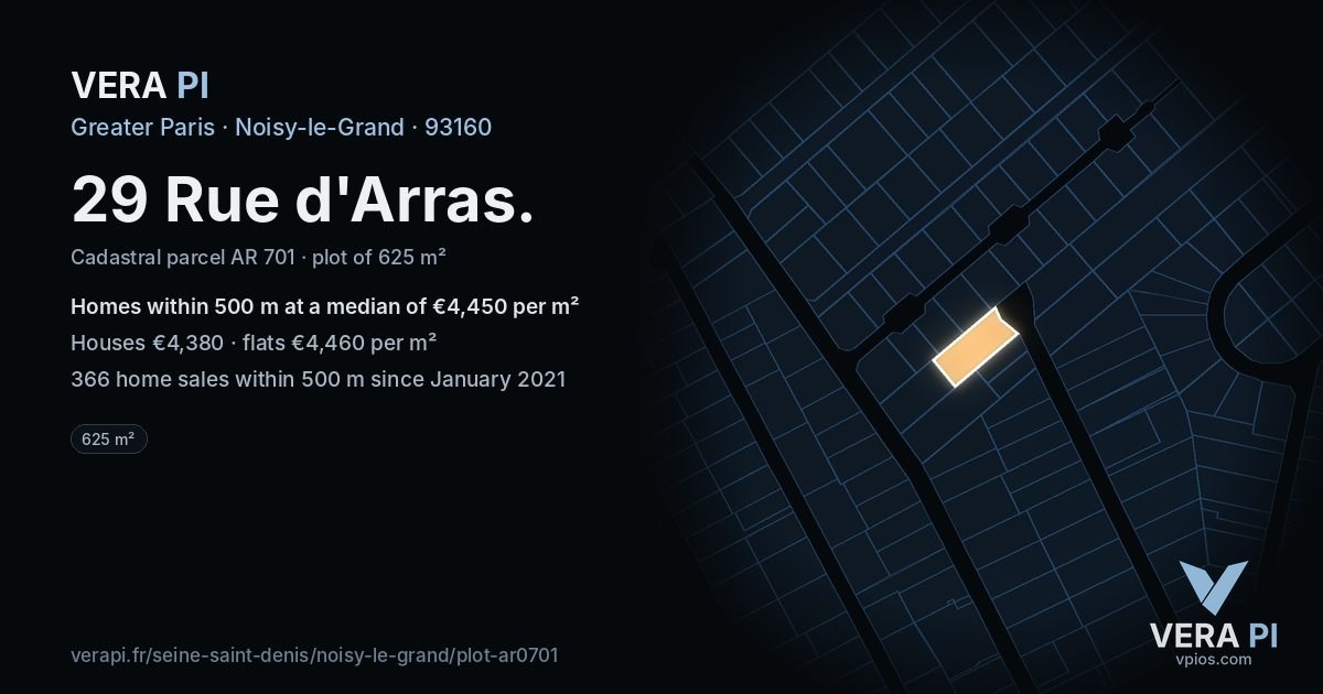 29 Rue d'Arras, Noisy-le-Grand at night – the plot lit, the parcels around coloured by the prices near them