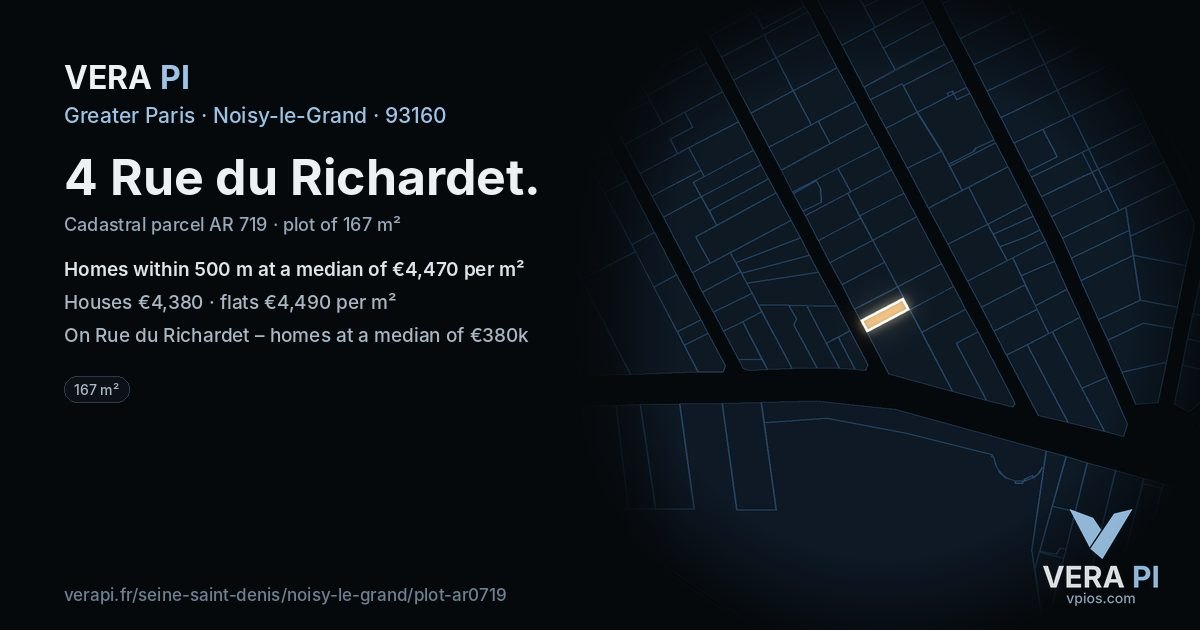 4 Rue du Richardet, Noisy-le-Grand at night – the plot lit, the parcels around coloured by the prices near them