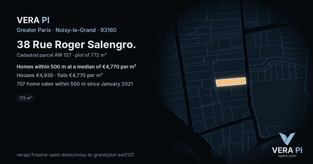 38 Rue Roger Salengro, Noisy-le-Grand at night – the plot lit, the parcels around coloured by the prices near them