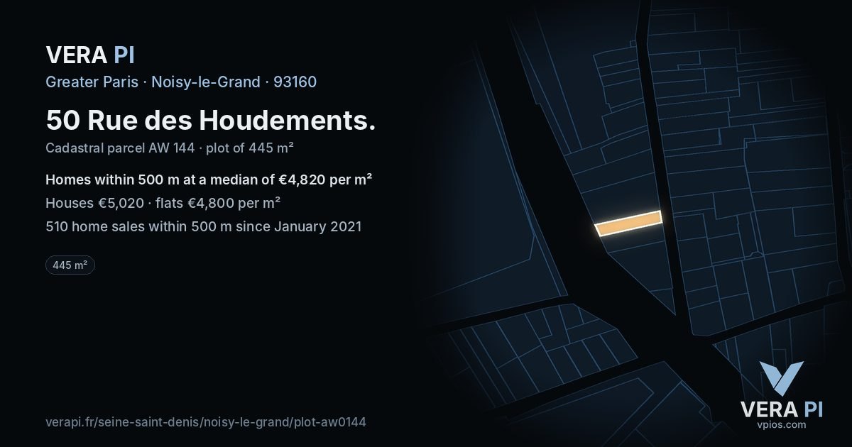 50 Rue des Houdements, Noisy-le-Grand at night – the plot lit, the parcels around coloured by the prices near them