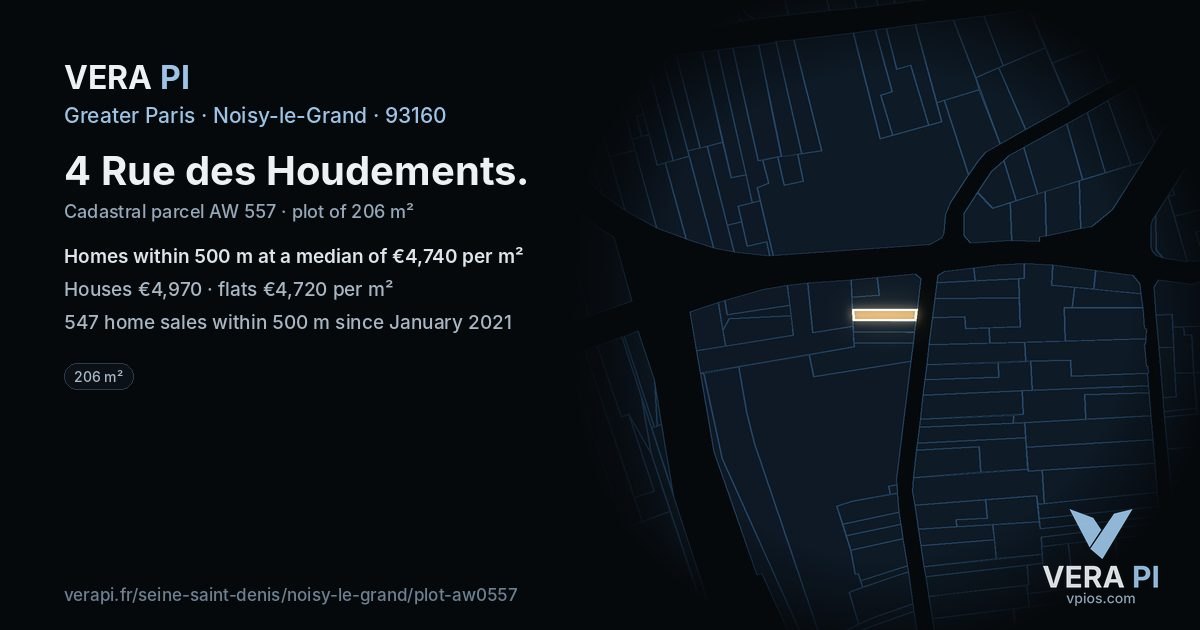 4 Rue des Houdements, Noisy-le-Grand at night – the plot lit, the parcels around coloured by the prices near them