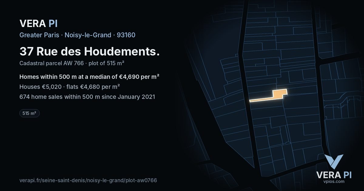 37 Rue des Houdements, Noisy-le-Grand at night – the plot lit, the parcels around coloured by the prices near them