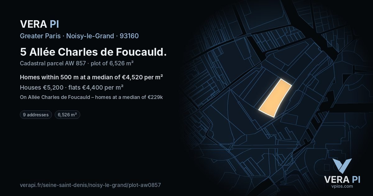 5 Allée Charles de Foucauld, Noisy-le-Grand at night – the plot lit, the parcels around coloured by the prices near them
