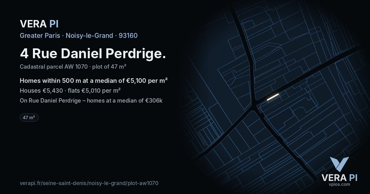 4 Rue Daniel Perdrige, Noisy-le-Grand at night – the plot lit, the parcels around coloured by the prices near them