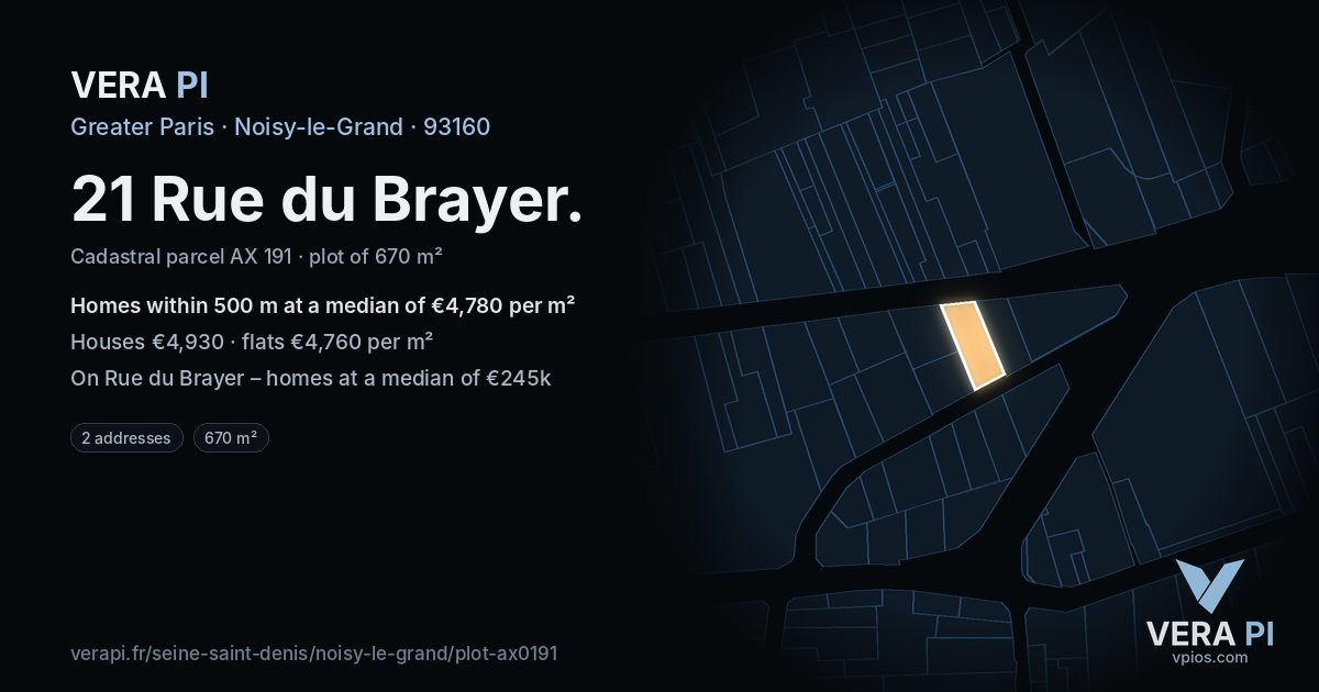 21 Rue du Brayer, Noisy-le-Grand at night – the plot lit, the parcels around coloured by the prices near them