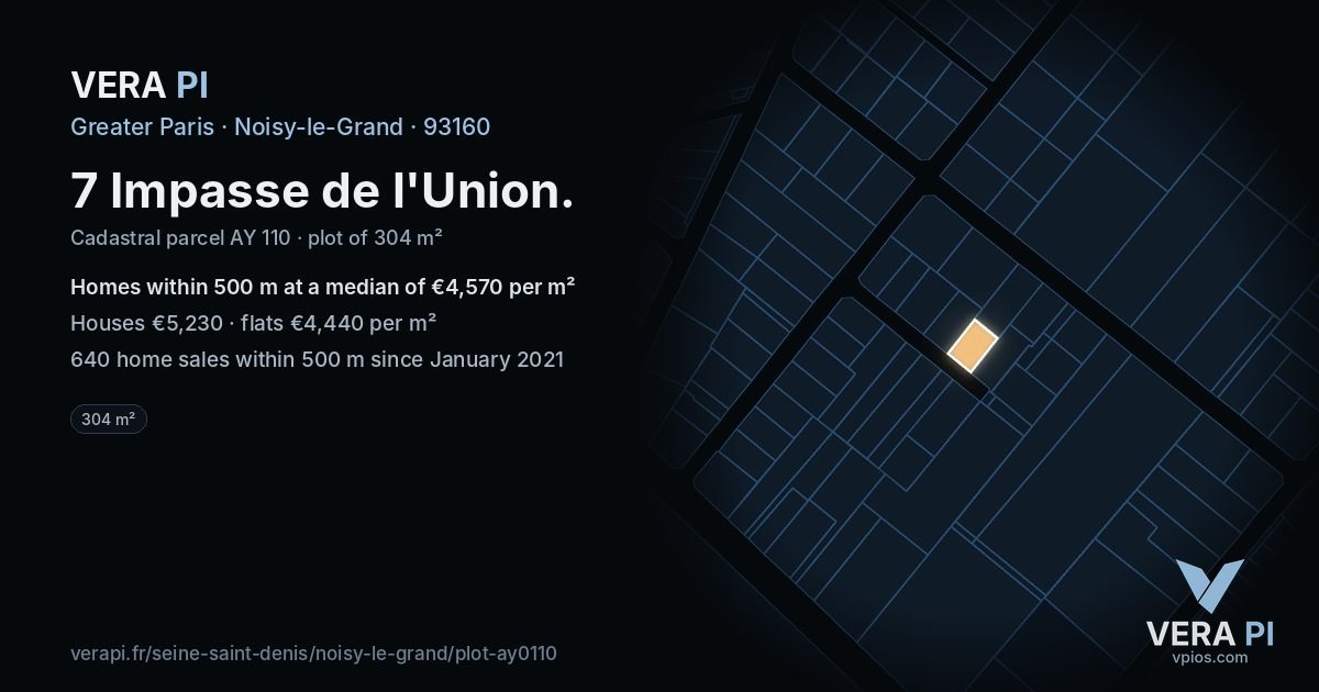 7 Impasse de l'Union, Noisy-le-Grand at night – the plot lit, the parcels around coloured by the prices near them